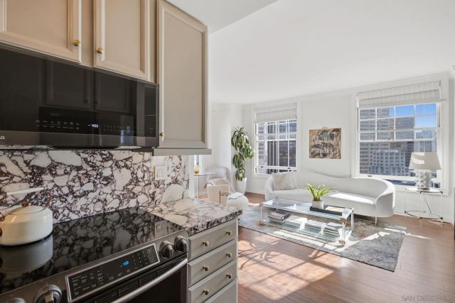 702 Ash St 704, San Diego, CA 92101