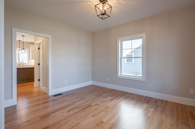 10 Wilderness Drive, Nashua, NH 03062