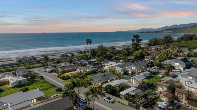 7035 Oxnard Avenue, Ventura, CA 93001