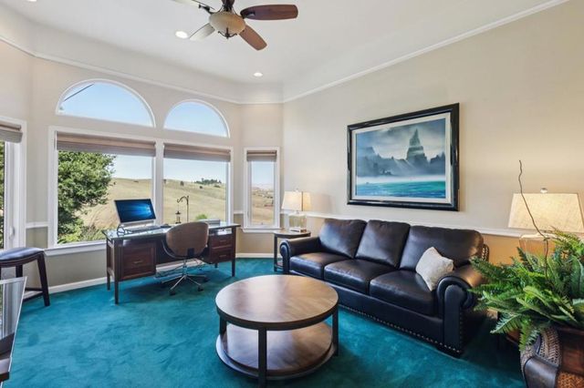 2600 Geneil Court, Hollister, CA 95023