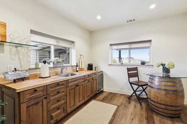 2600 Geneil Court, Hollister, CA 95023