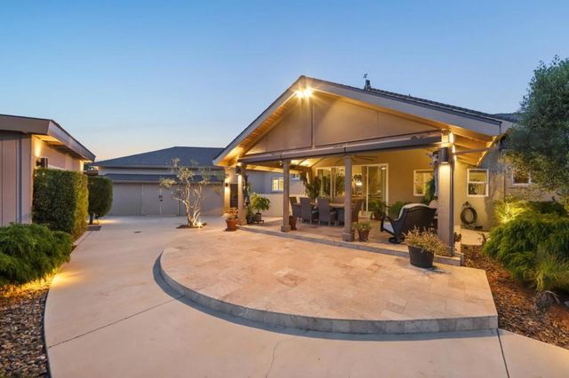 2600 Geneil Court, Hollister, CA 95023