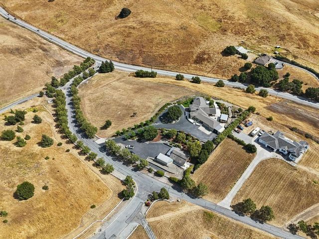 2600 Geneil Court, Hollister, CA 95023