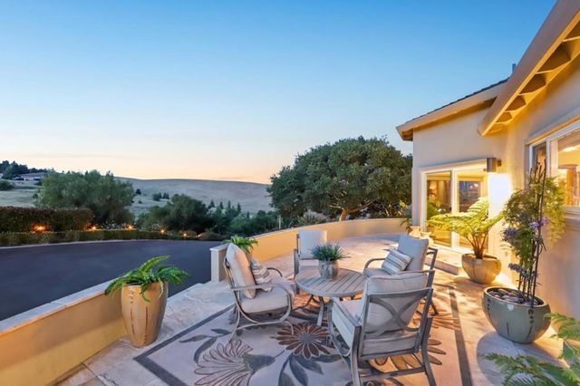 2600 Geneil Court, Hollister, CA 95023