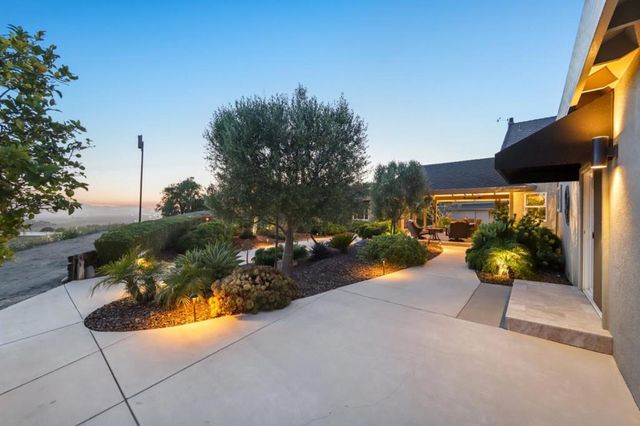 2600 Geneil Court, Hollister, CA 95023