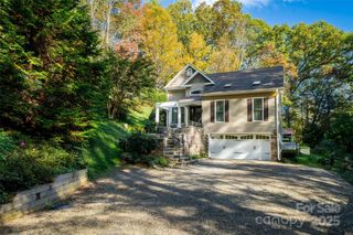 207 Emily Lane, Leicester, NC 28748