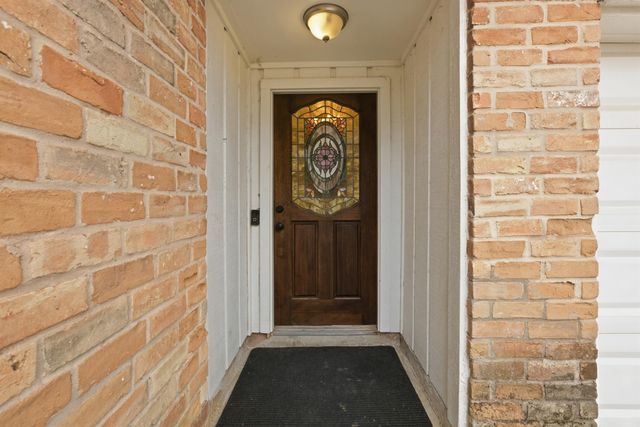 218 Oxford Drive, Conroe, TX 77303