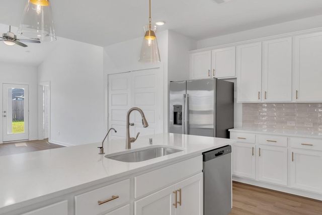 8026 Kay Harbor Drive, Cypress, TX 77433