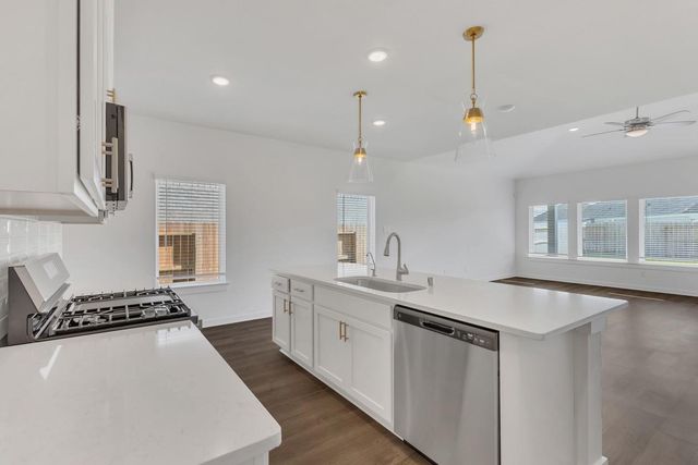 8026 Kay Harbor Drive, Cypress, TX 77433