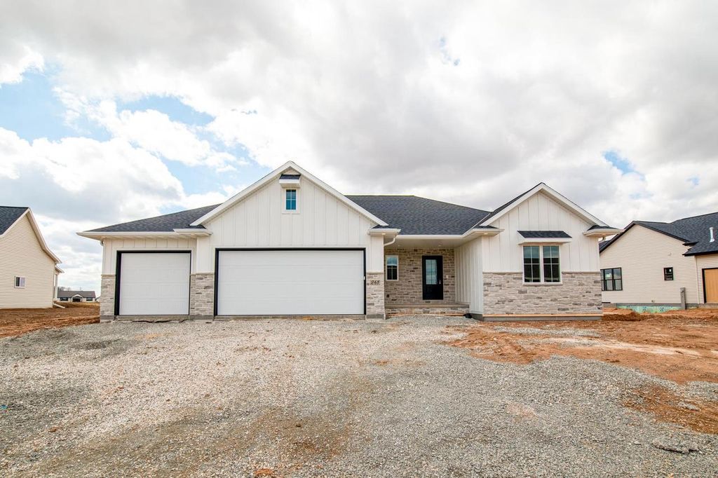 248 KERRIGAN DRIVE, Wrightstown, WI 54180