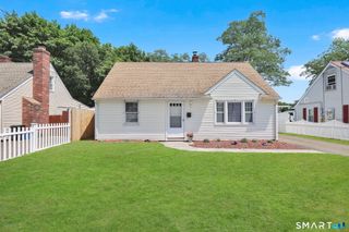 7 James Street, East Haven, CT 06512