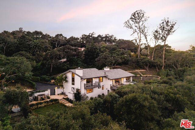 395 Woodley Road, Montecito, CA 93108