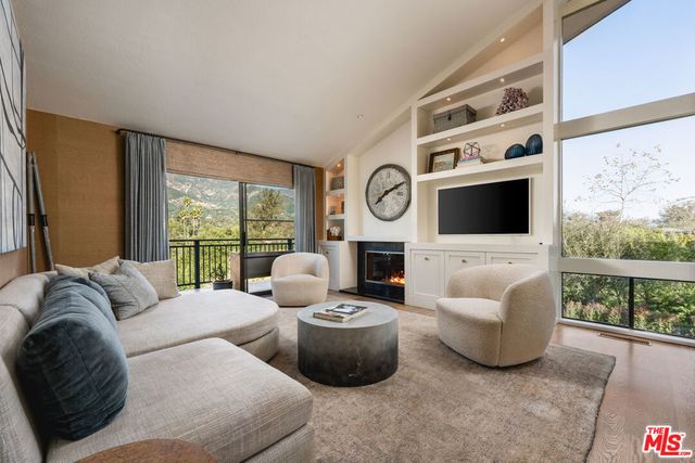 395 Woodley Road, Montecito, CA 93108