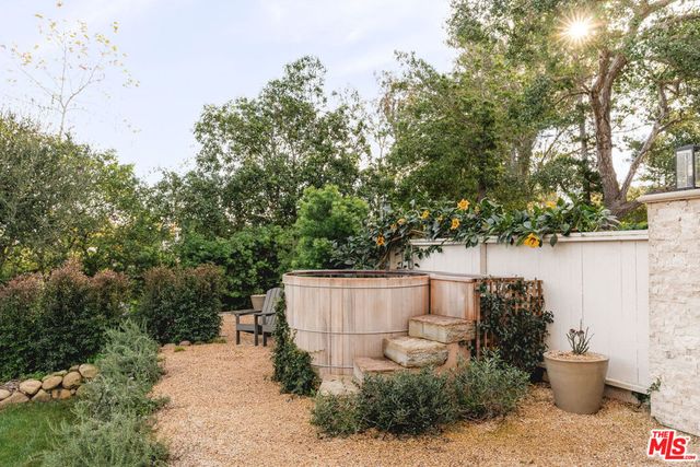 395 Woodley Road, Montecito, CA 93108