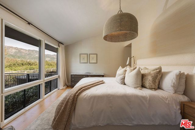 395 Woodley Road, Montecito, CA 93108