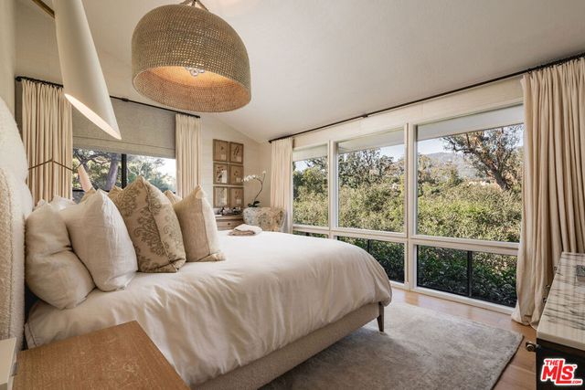 395 Woodley Road, Montecito, CA 93108