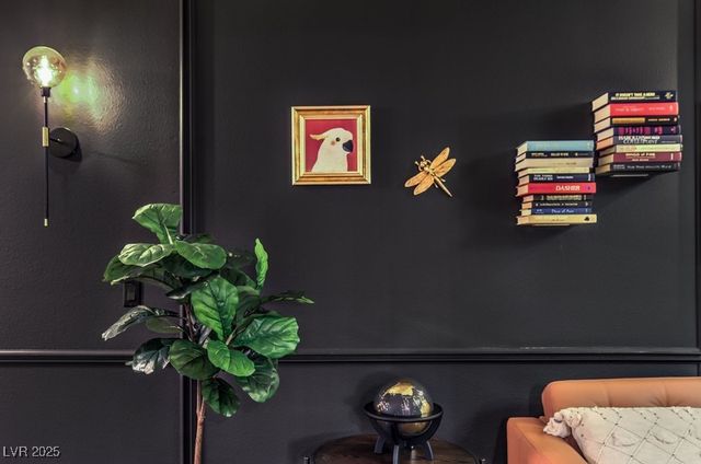 3249 South Torrey Pines Drive, Las Vegas, NV 89146