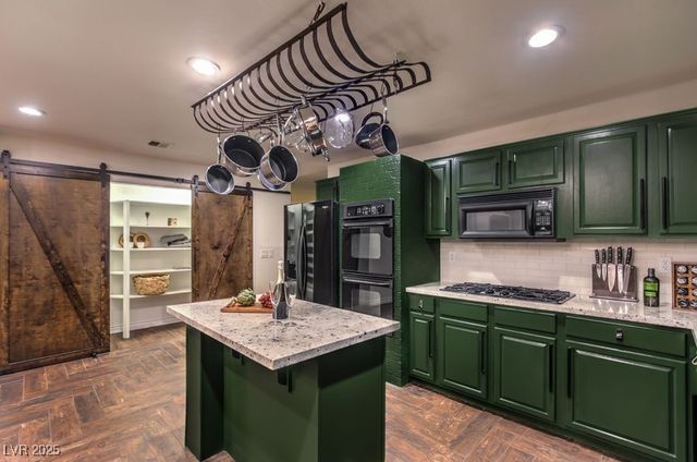 3249 South Torrey Pines Drive, Las Vegas, NV 89146