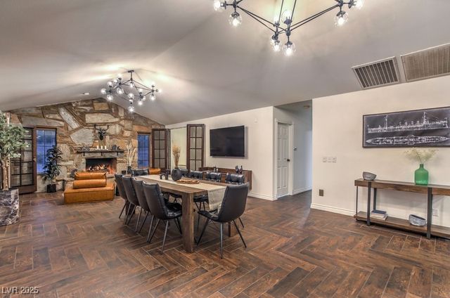 3249 South Torrey Pines Drive, Las Vegas, NV 89146