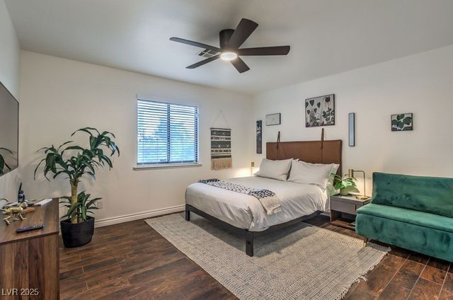 3249 South Torrey Pines Drive, Las Vegas, NV 89146