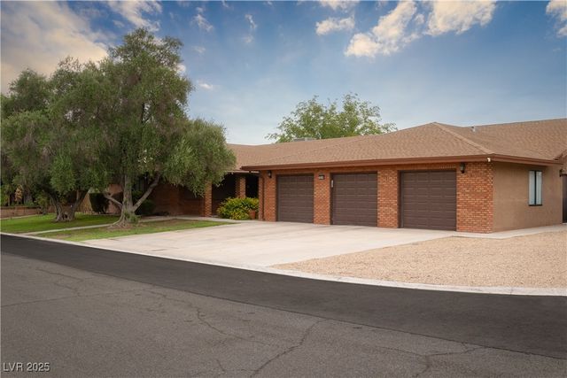 3249 South Torrey Pines Drive, Las Vegas, NV 89146