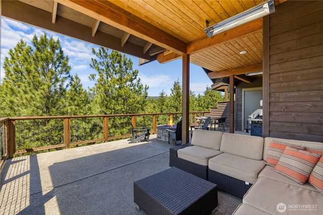 137 Big Hill Drive, Cle Elum, WA 98922