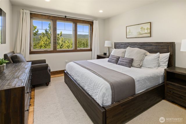 137 Big Hill Drive, Cle Elum, WA 98922