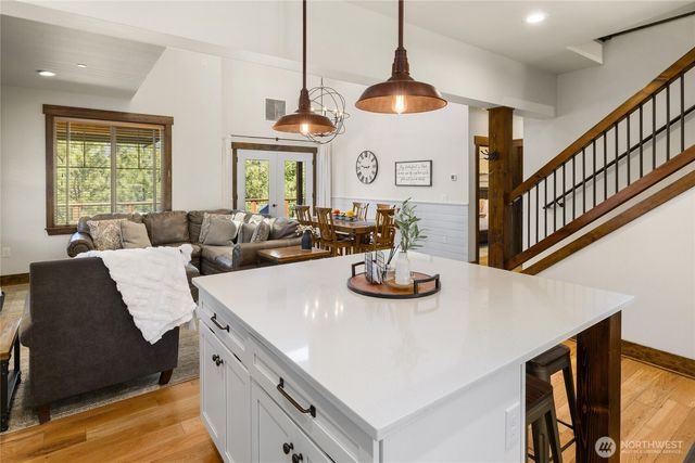 137 Big Hill Drive, Cle Elum, WA 98922