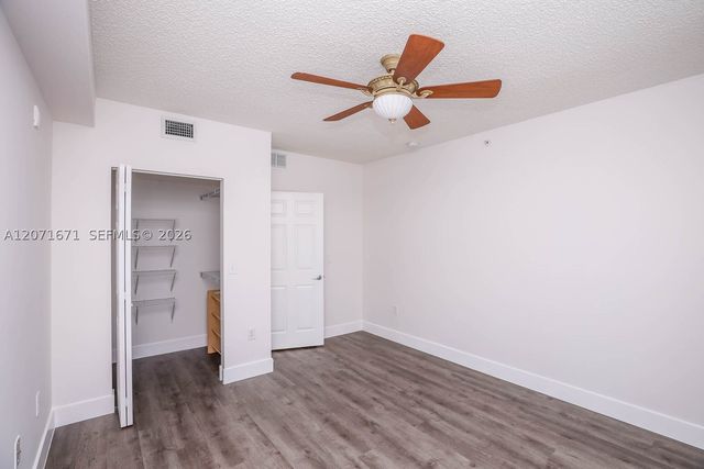 8050 N Nob Hill Rd 106, Tamarac, FL 33321