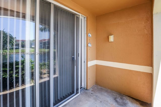 8050 N Nob Hill Rd 106, Tamarac, FL 33321