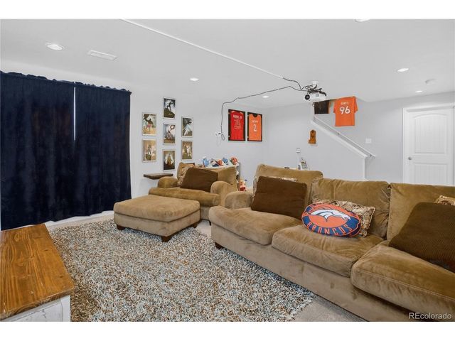 4798 S Picadilly Ct, Aurora, CO 80015