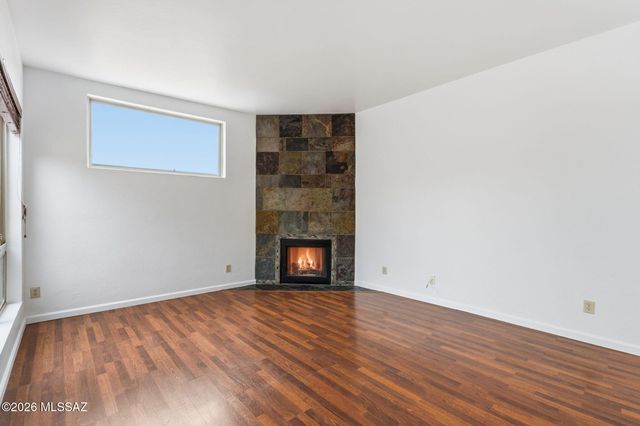 6255 N Camino Pimeria Alta Apt 135, Tucson, AZ 85718