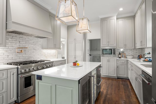 202 Moultrie Park, Nashville, TN 37205