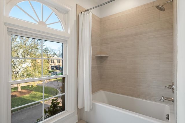 202 Moultrie Park, Nashville, TN 37205