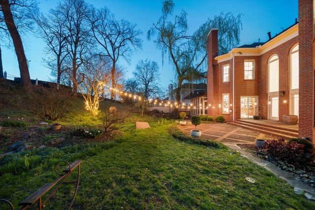 202 Moultrie Park, Nashville, TN 37205