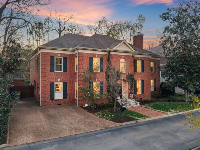 202 Moultrie Park, Nashville, TN 37205