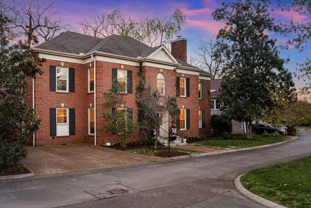 202 Moultrie Park, Nashville, TN 37205