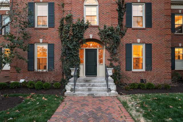 202 Moultrie Park, Nashville, TN 37205