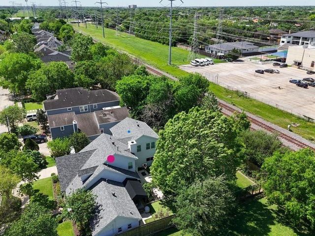 6510 Community Drive, Houston, TX 77005
