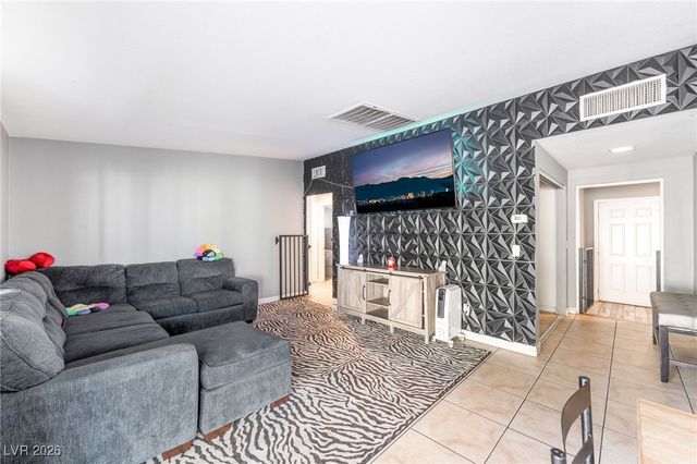 716 North 18th Street, Las Vegas, NV 89101