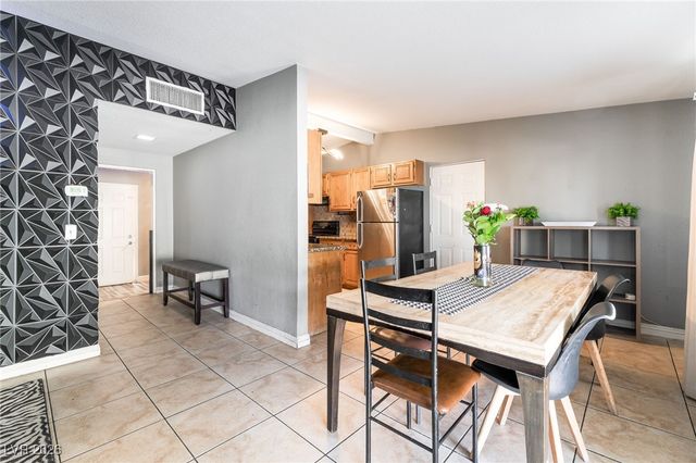 716 North 18th Street, Las Vegas, NV 89101