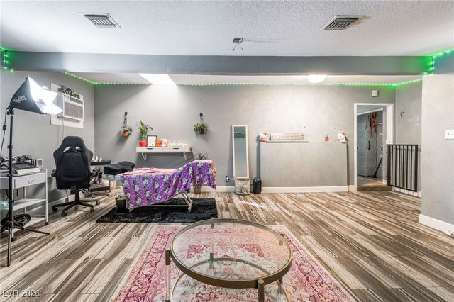 716 North 18th Street, Las Vegas, NV 89101