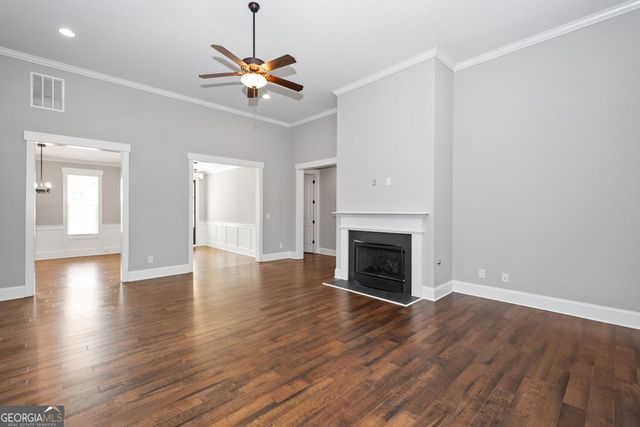 115 Crescent Creek Drive, Fayetteville, GA 30215