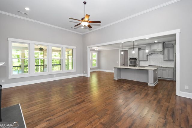 115 Crescent Creek Drive, Fayetteville, GA 30215