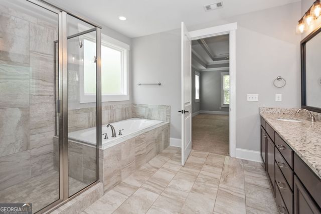115 Crescent Creek Drive, Fayetteville, GA 30215