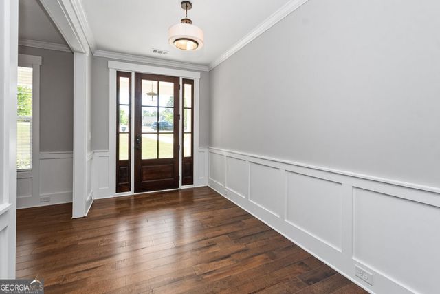 115 Crescent Creek Drive, Fayetteville, GA 30215