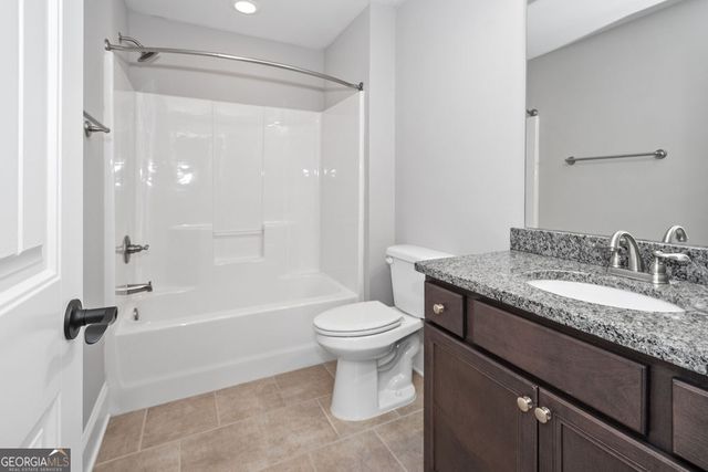 115 Crescent Creek Drive, Fayetteville, GA 30215