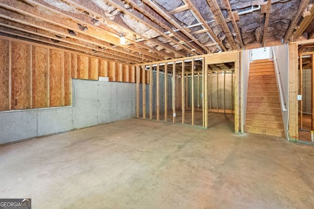 115 Crescent Creek Drive, Fayetteville, GA 30215