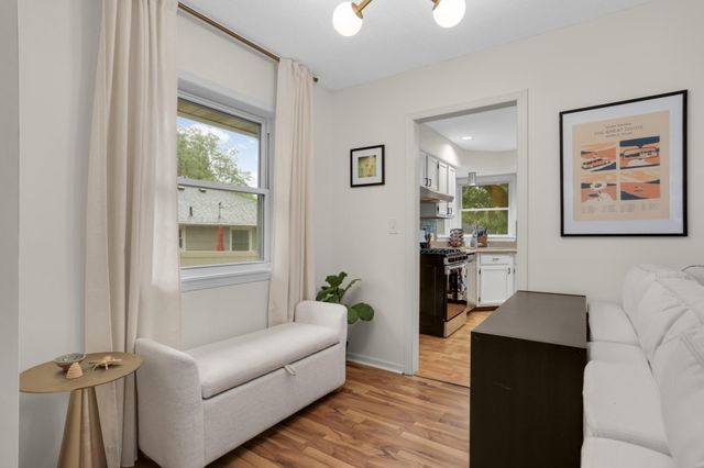 1405 Independence Avenue S, Saint Louis Park, MN 55426