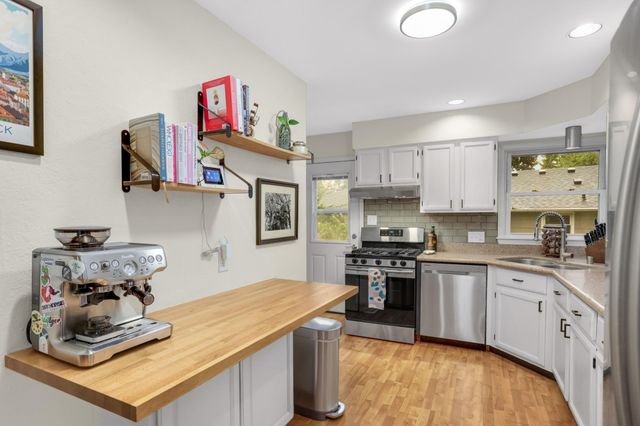1405 Independence Avenue S, Saint Louis Park, MN 55426